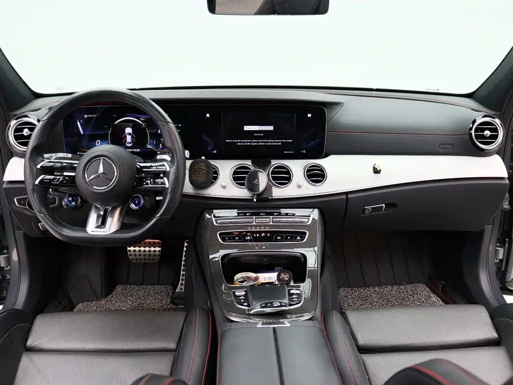Mercedes-Benz E-Class AMG 2021 — фото 11