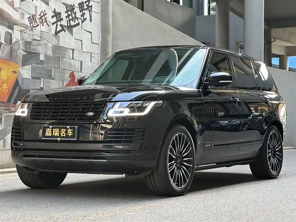 Land Rover Range Rover 2020 — фото 1