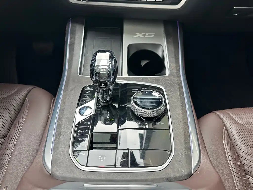 BMW X5 2023 — фото 12