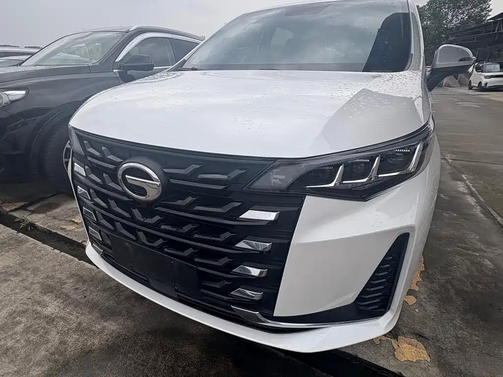 GAC Motor Trumpchi M6 2023 — фото 1