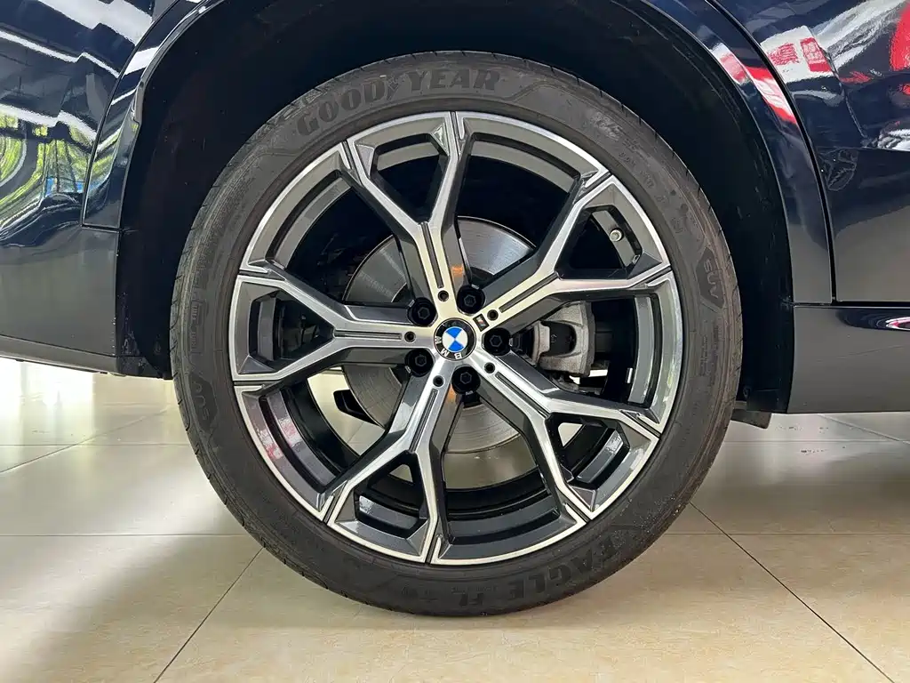 BMW X5 2024 — фото 26