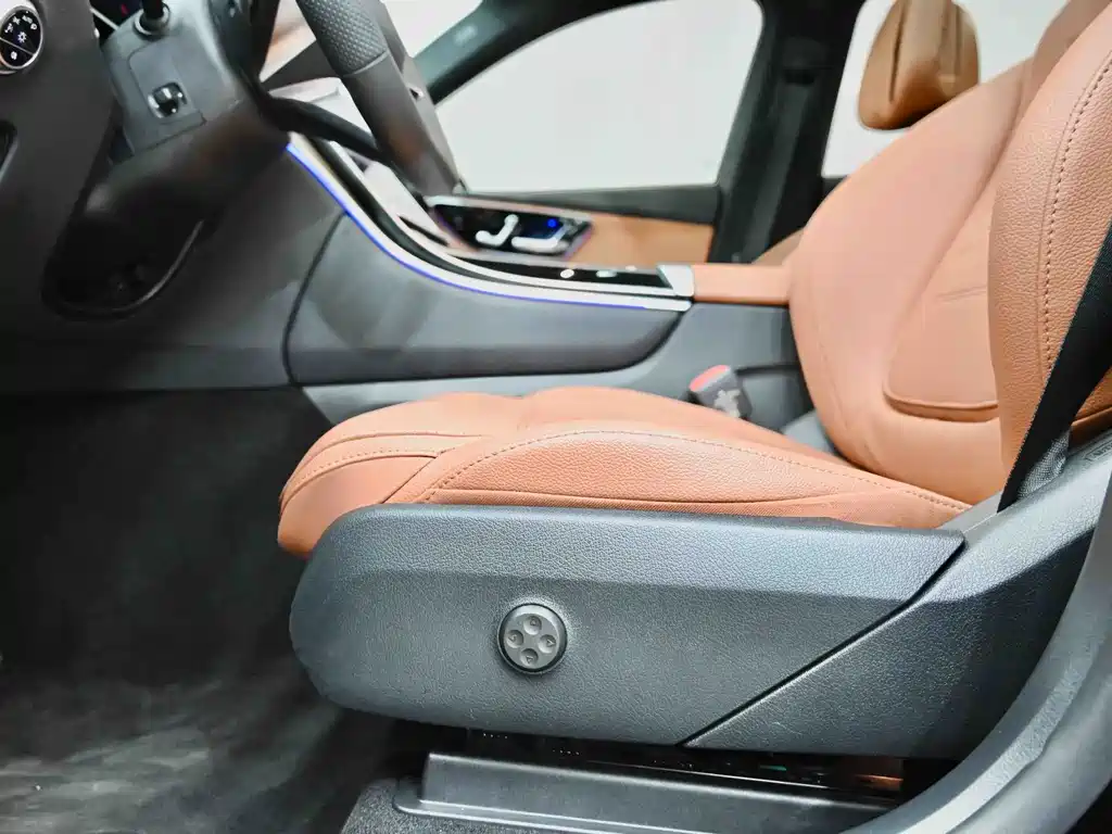 Mercedes-Benz GLC 2025 — фото 17
