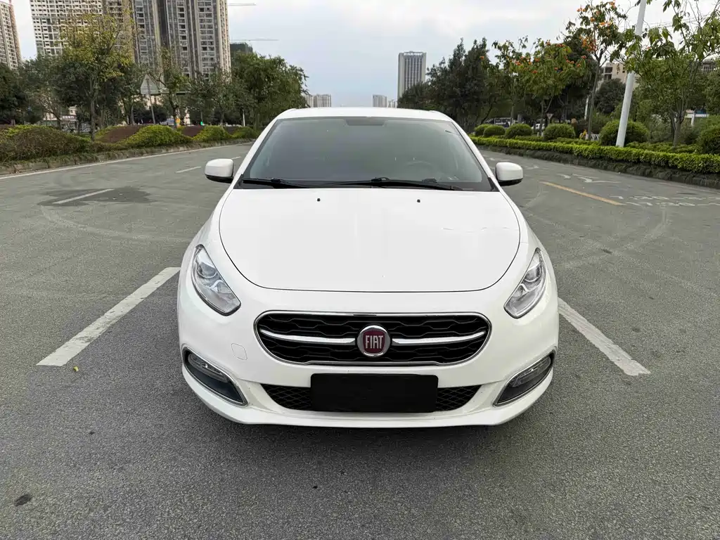 Fiat Viaggio 2016 — фото 2