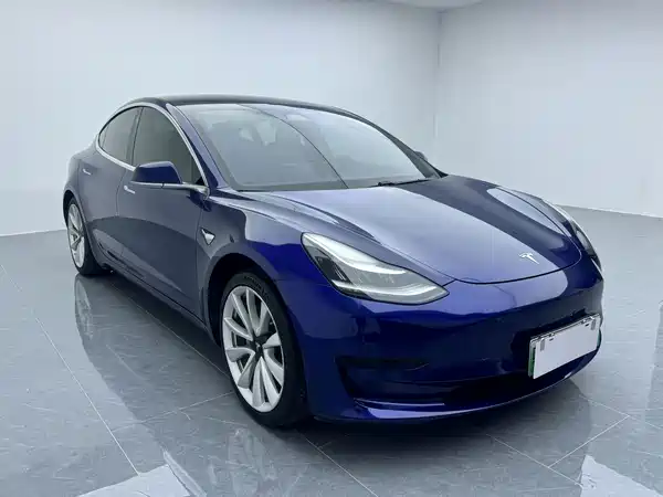 Tesla Model 3 2020