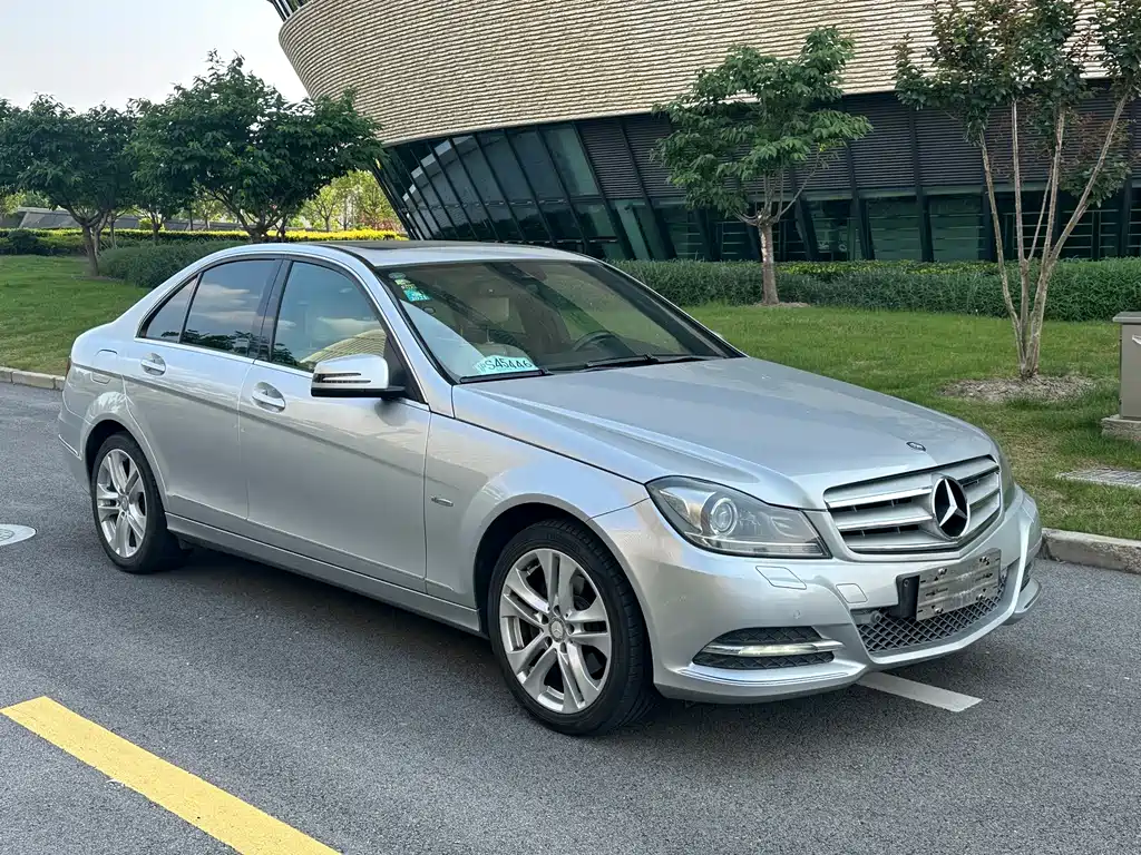 Mercedes-Benz C-Class 2012 — фото 3