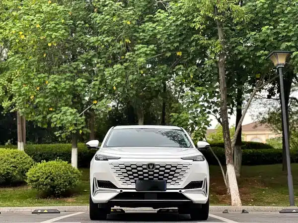 Changan UNI-K 2024