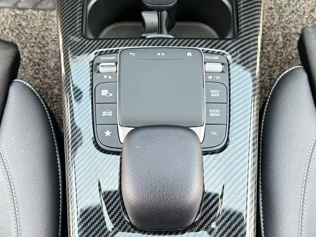 Mercedes-Benz A-Class 2020 — фото 11