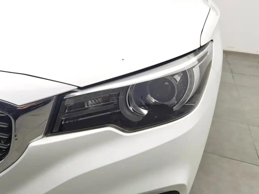 MG ZS 2019