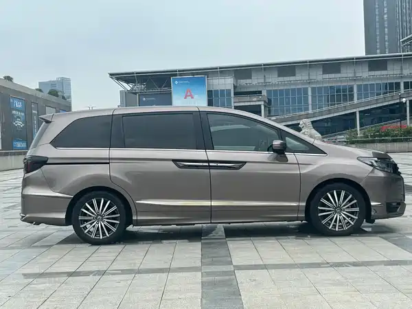 Honda Elysion 2022