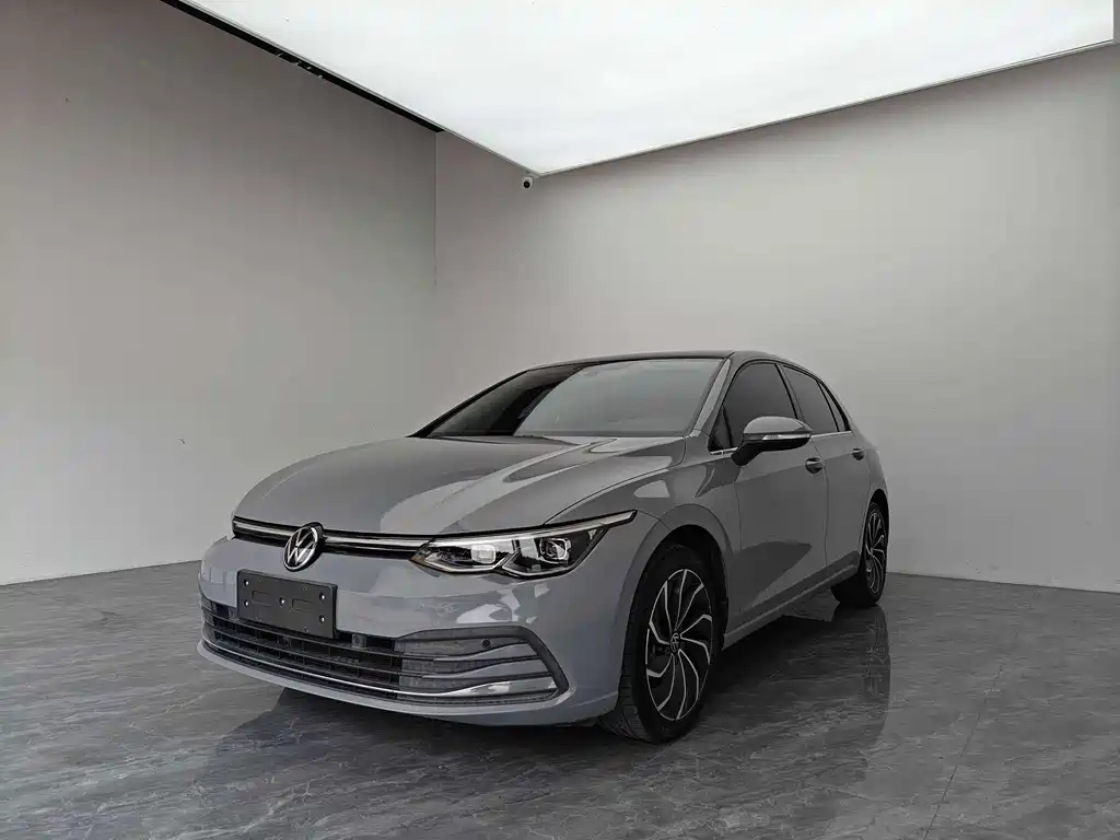 Volkswagen Golf 2021