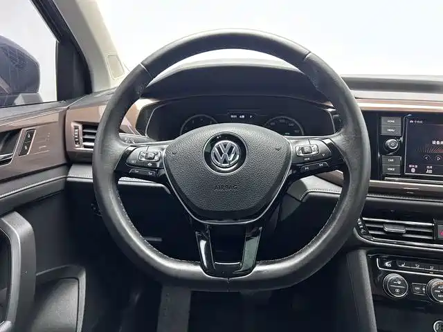 Volkswagen Tuyue 2019