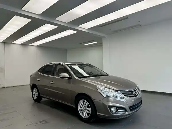 Hyundai Yuedong 2011