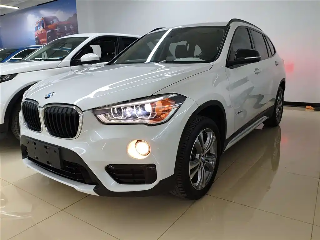 BMW X1 2017 — фото 2