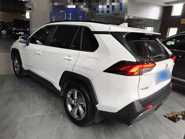 Toyota RAV4 2022
