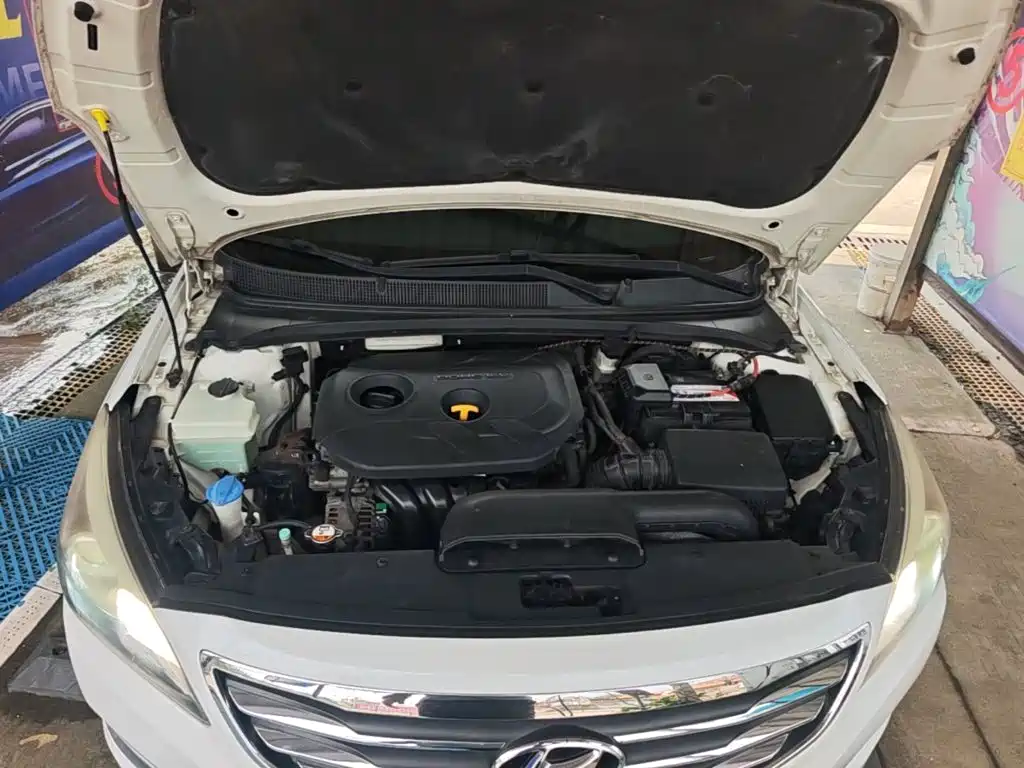 Hyundai Mistra 2015 — фото 20