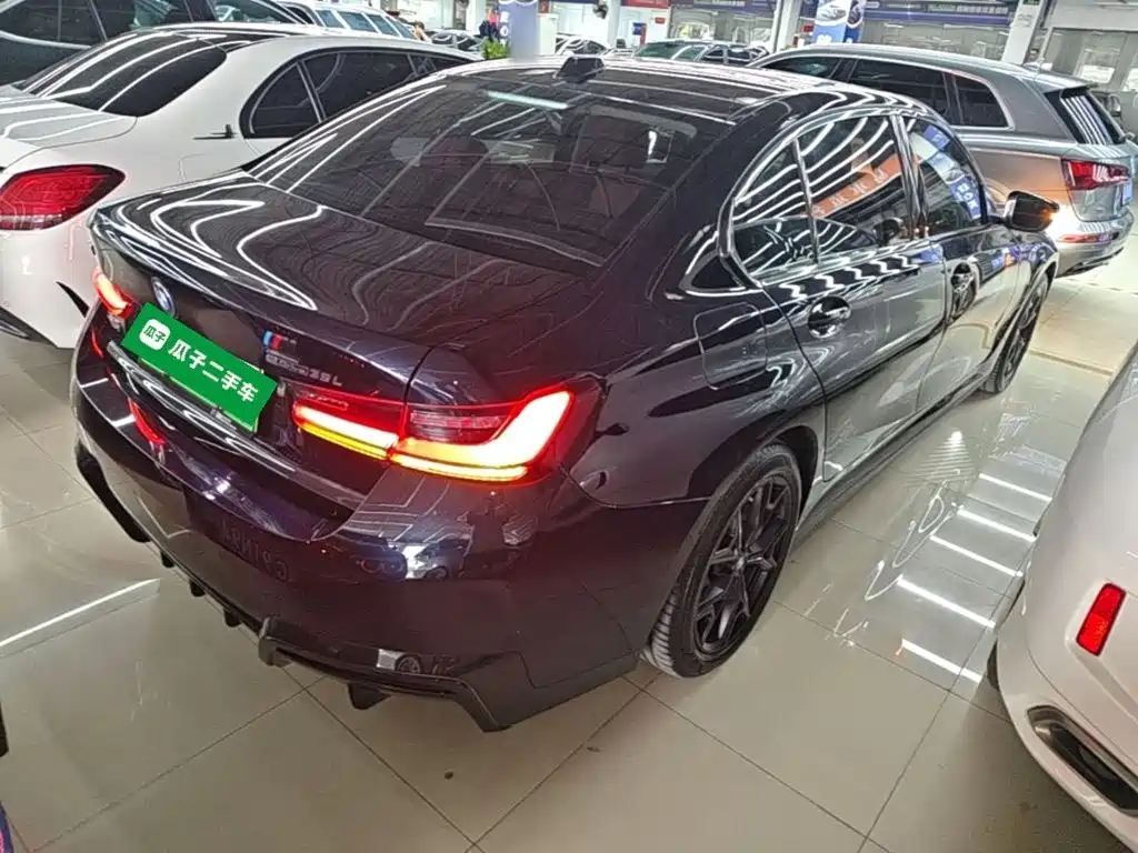 BMW i3 2025