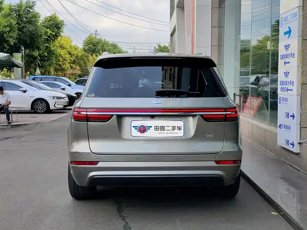 Li Auto ONE 2021