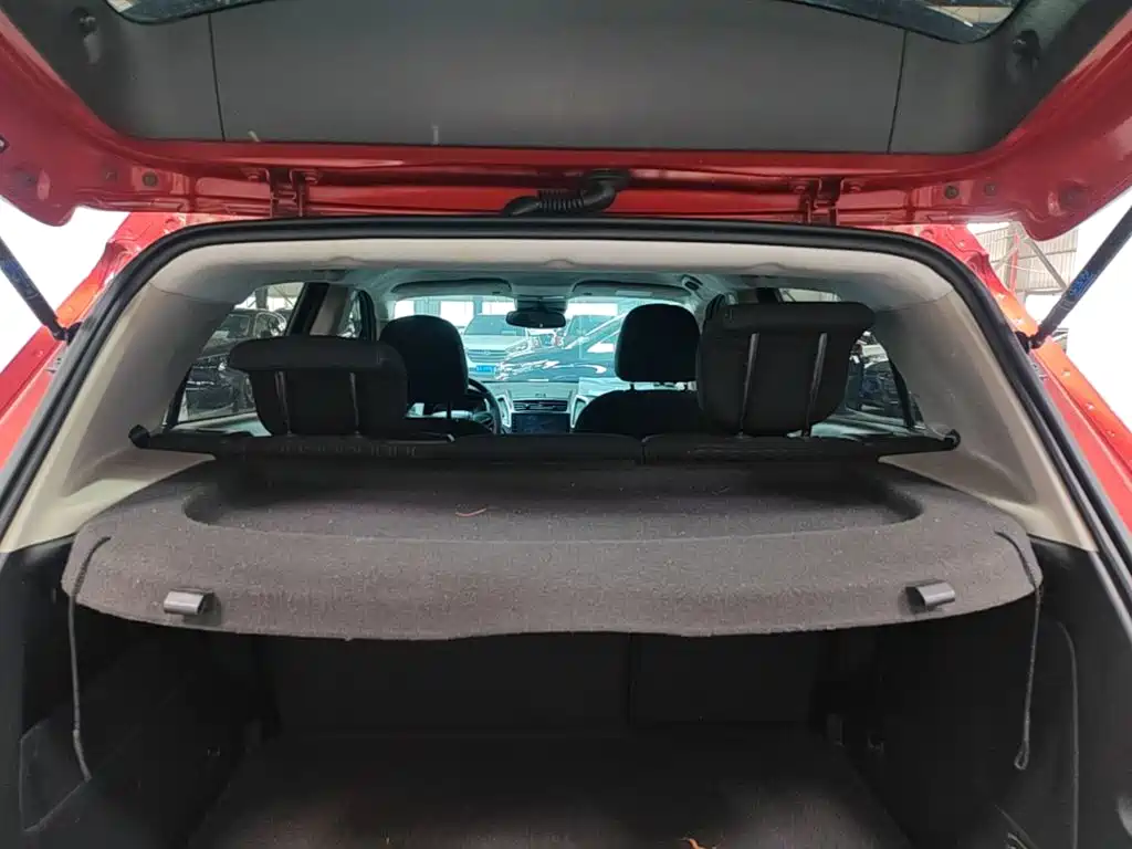 Chevrolet Trax 2015 — фото 15