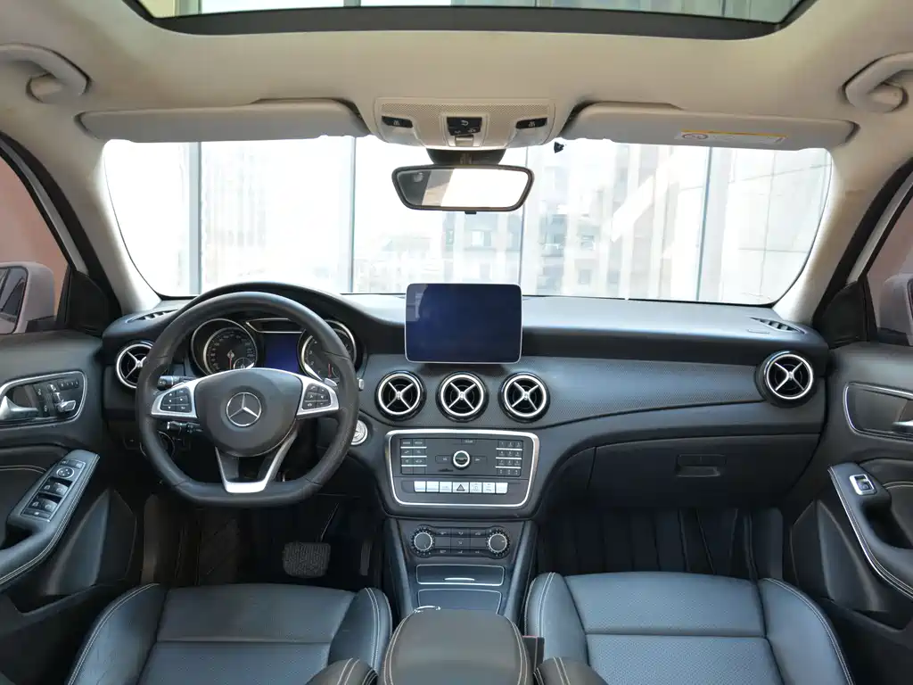 Mercedes-Benz GLA 2019 — фото 8