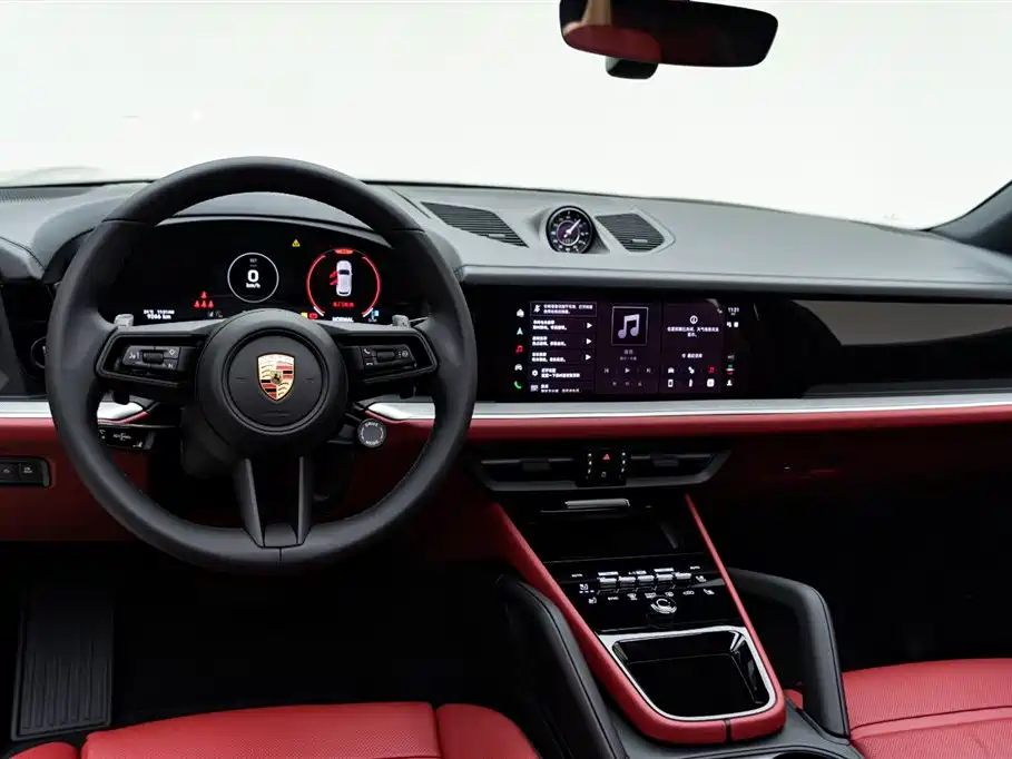 Porsche Cayenne 2025 — фото 13