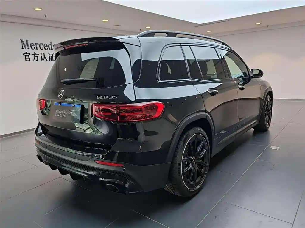 Mercedes-Benz GLB AMG 2021 — фото 6
