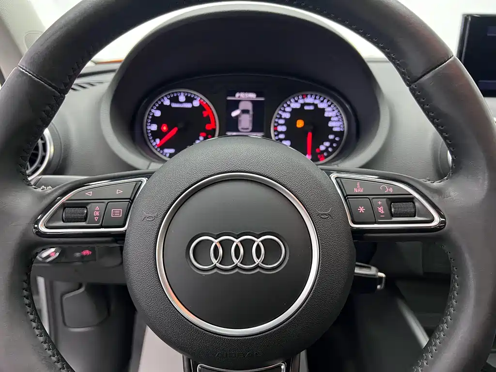 Audi A3 2016 — фото 24