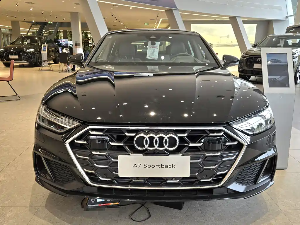 Audi A7 2025 — фото 2