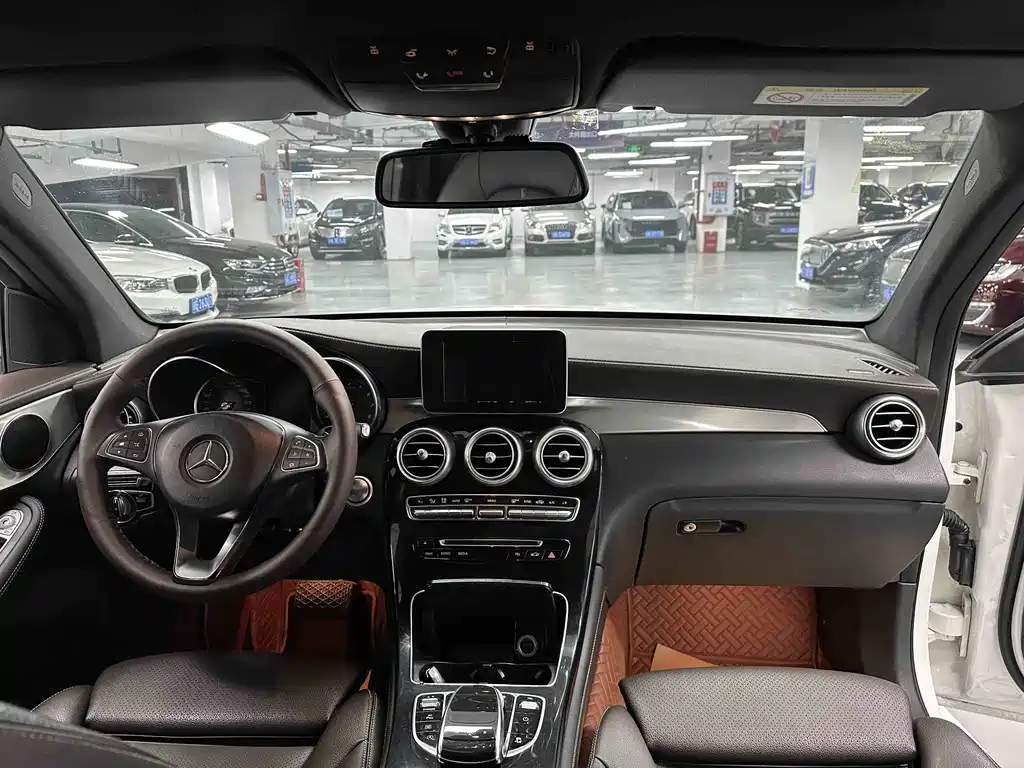 Mercedes-Benz GLC 2018