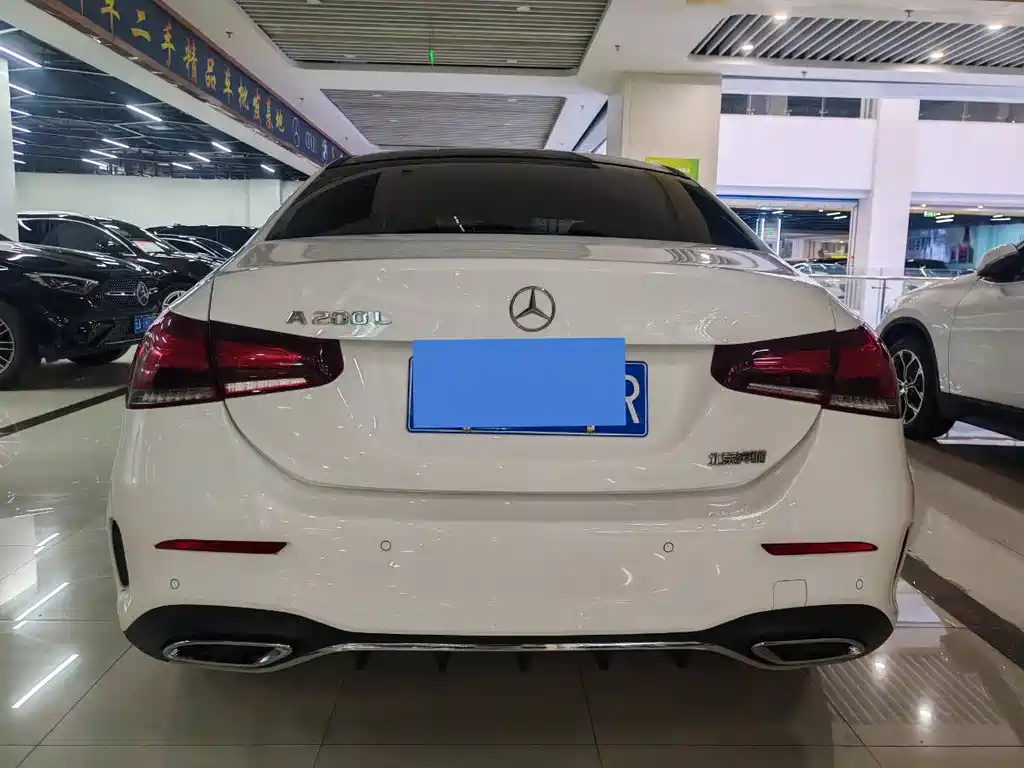 Mercedes-Benz A-Class 2022 — фото 6