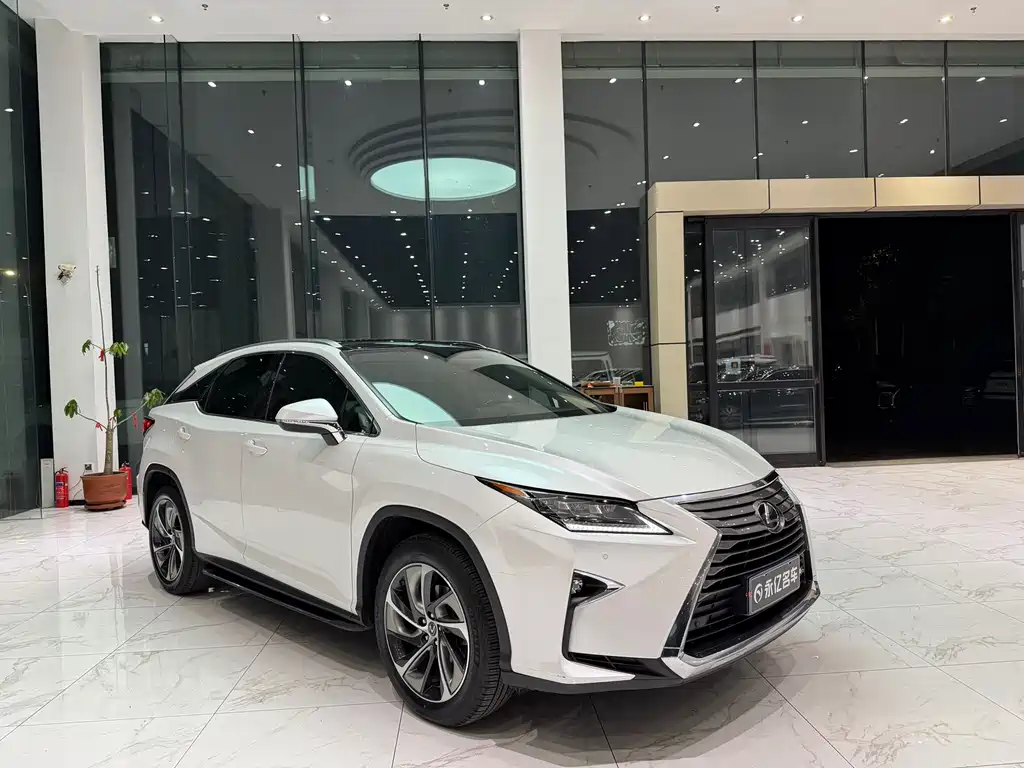 Lexus RX 2018 — фото 2