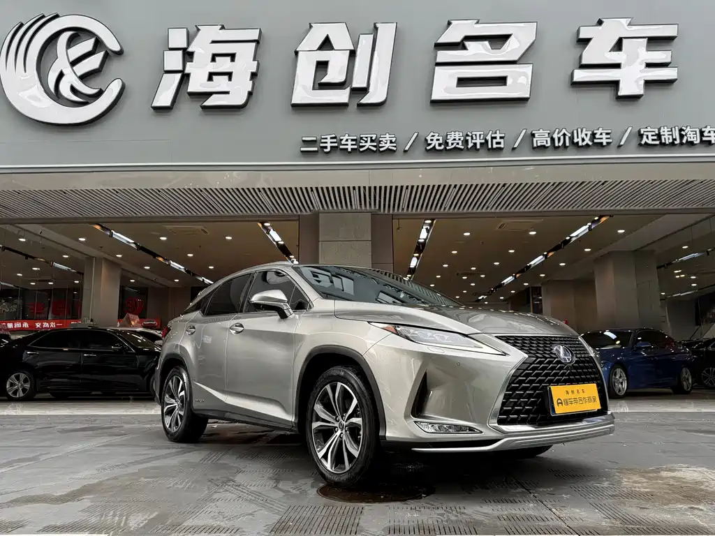 Lexus RX 2020 — фото 2