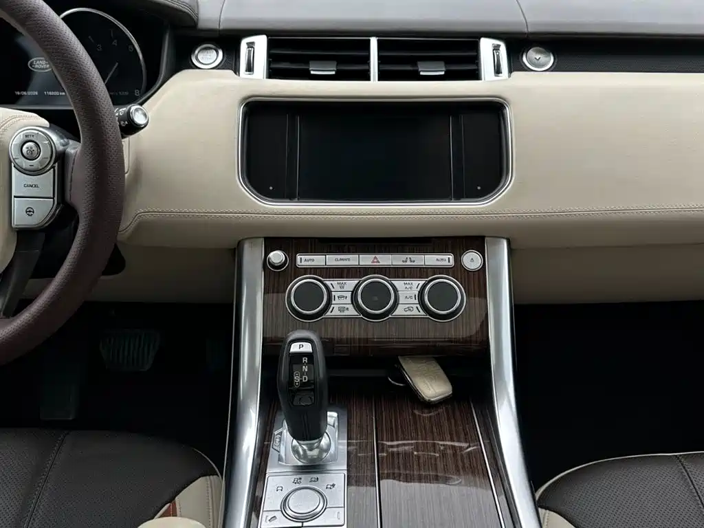 Land Rover Sport 2017 — фото 22