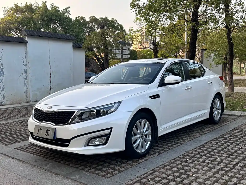 Kia K5 2015 — фото 1