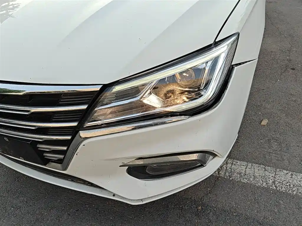 Roewe i5 2019 — фото 24
