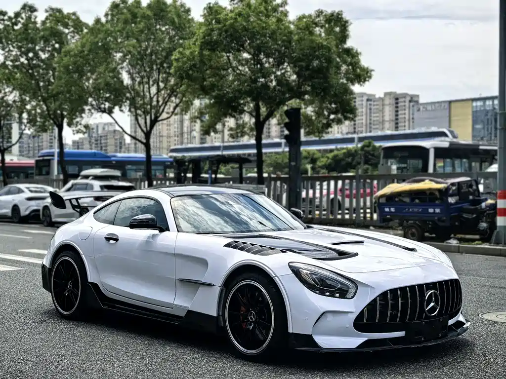 Mercedes-Benz AMG GT 2017 — фото 3