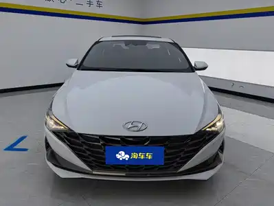 Hyundai Elantra 2021