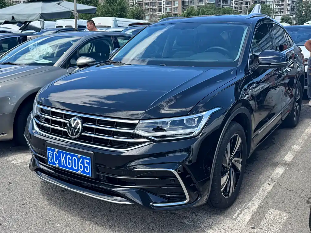 Volkswagen Tiguan X 2021 — фото 1