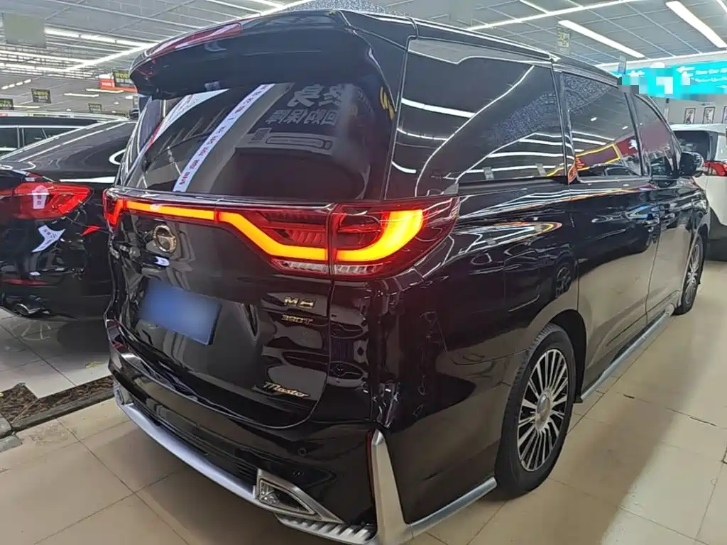 GAC Motor Trumpchi M8 2022 — фото 6
