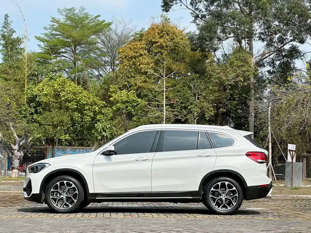 BMW X1 2021 — фото 15