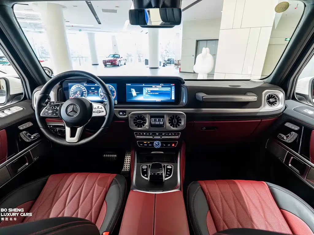 Mercedes-Benz G-Class 2023 — фото 10