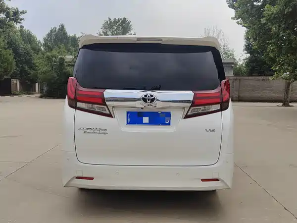 Toyota Alphard 2018