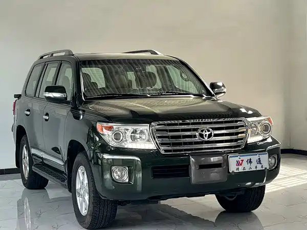 Toyota Land Cruiser 2015