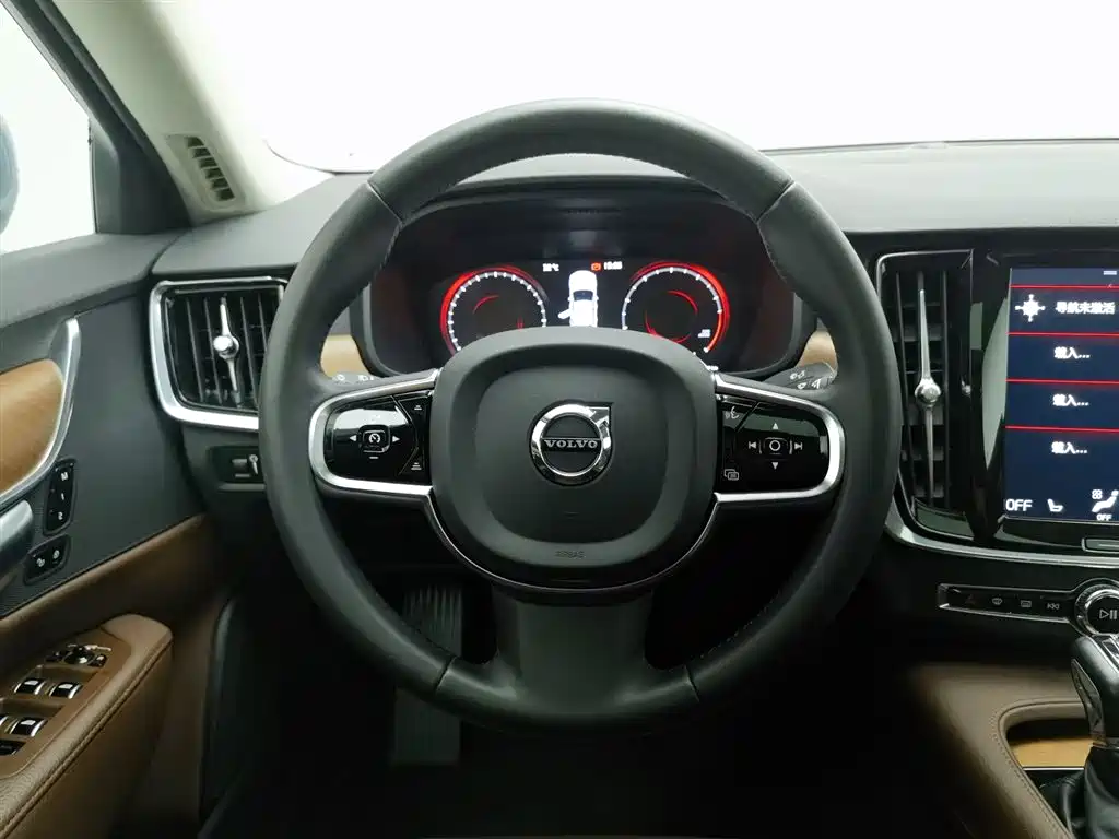 Volvo S90 2019 — фото 11