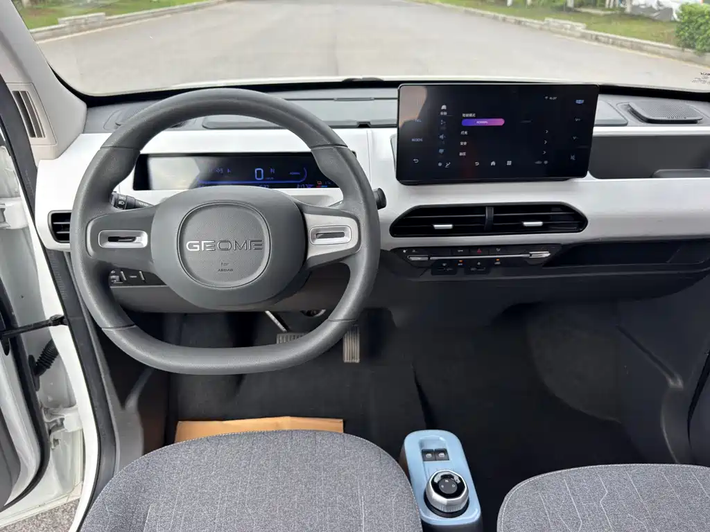 Geely Galaxy Panda 2023 — фото 4