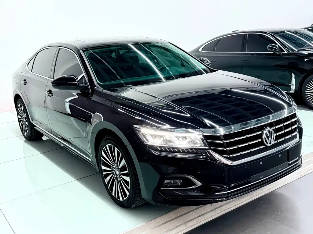 Volkswagen Passat 2020 — фото 8
