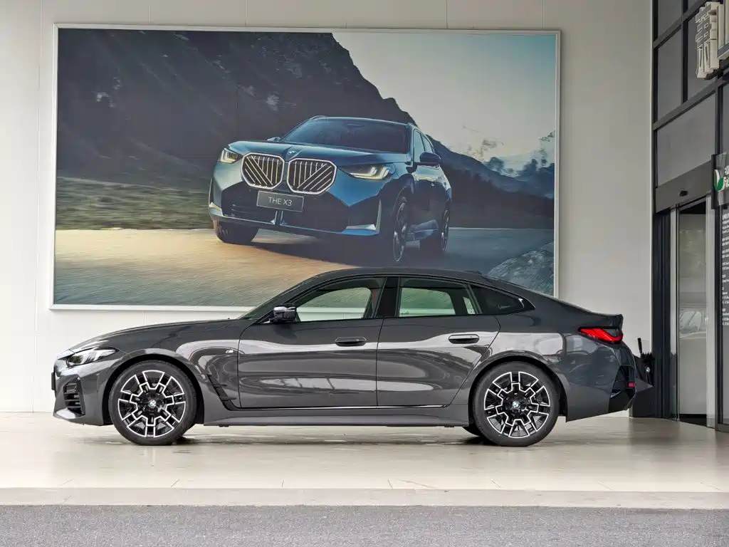 BMW 4 Series 2025 — фото 3