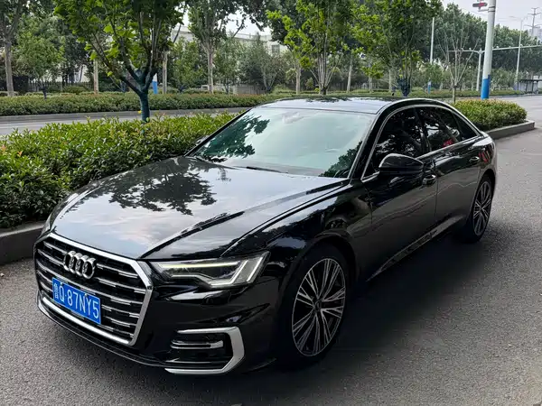 Audi A6L 2023