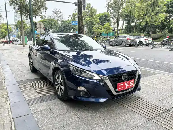 Nissan Teana 2019