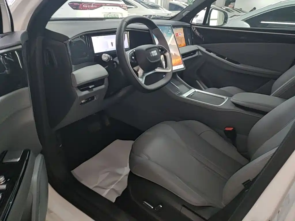 Geely Galaxy L7 2025 — фото 12