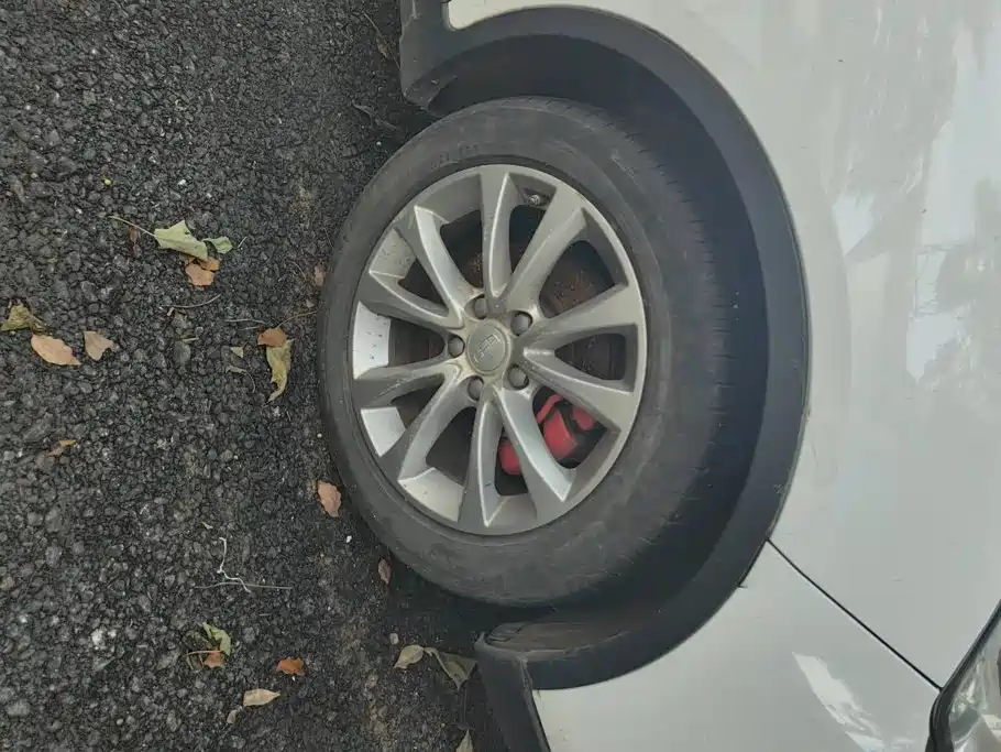 Geely Emgrand GS 2017